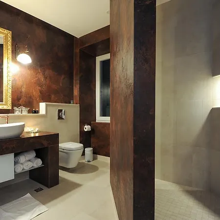Silver & Gold Luxury 4* Zára