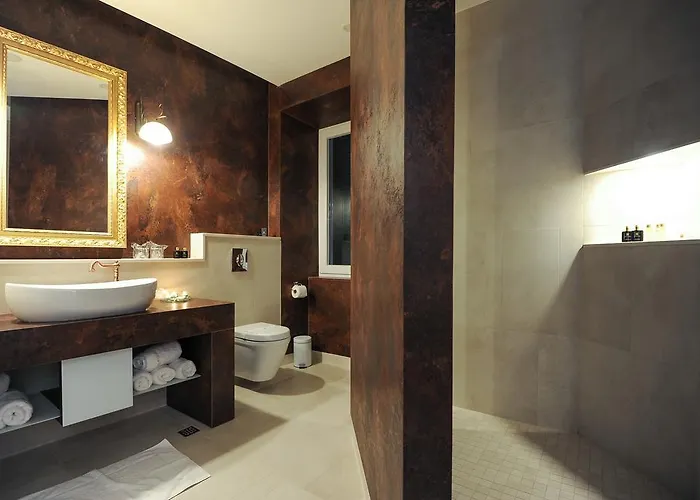 Silver & Gold Luxury 4* Zára