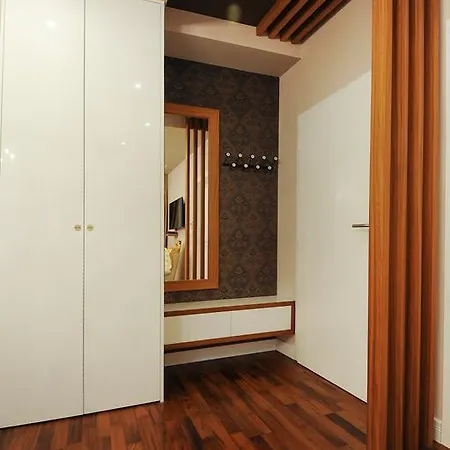 실버&골드 럭셔리 룸