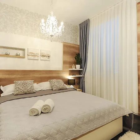Silver & Gold Luxury 4* Zadar