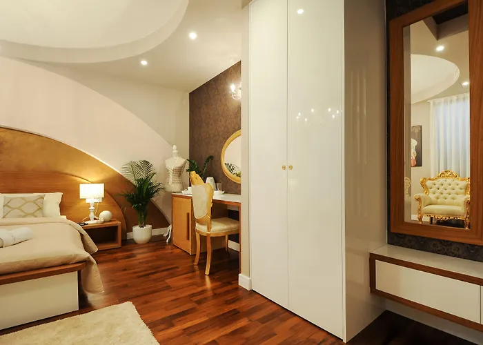 Гостевой дом Silver & Gold Luxury 4*